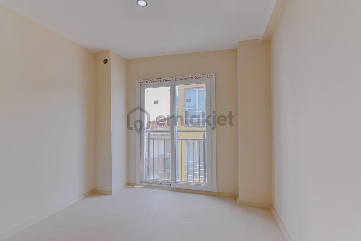 Kuşadası Davutlar'da 2+1 Satılık Daire - 8