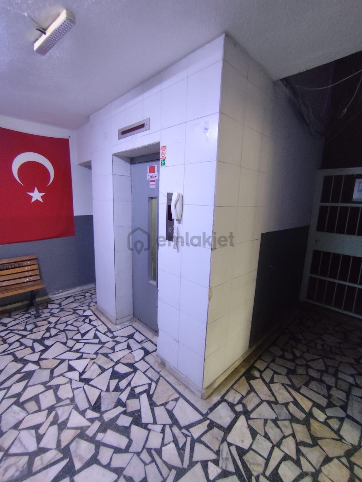 Kurtuluş Mahallesi 2+1 Kiralık Daire - 24