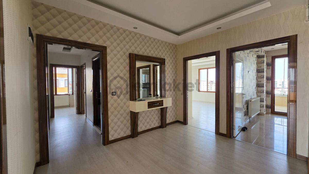 Stad Yolu Üzerli Kiralık Havuzlu 4+1 Daire - 6