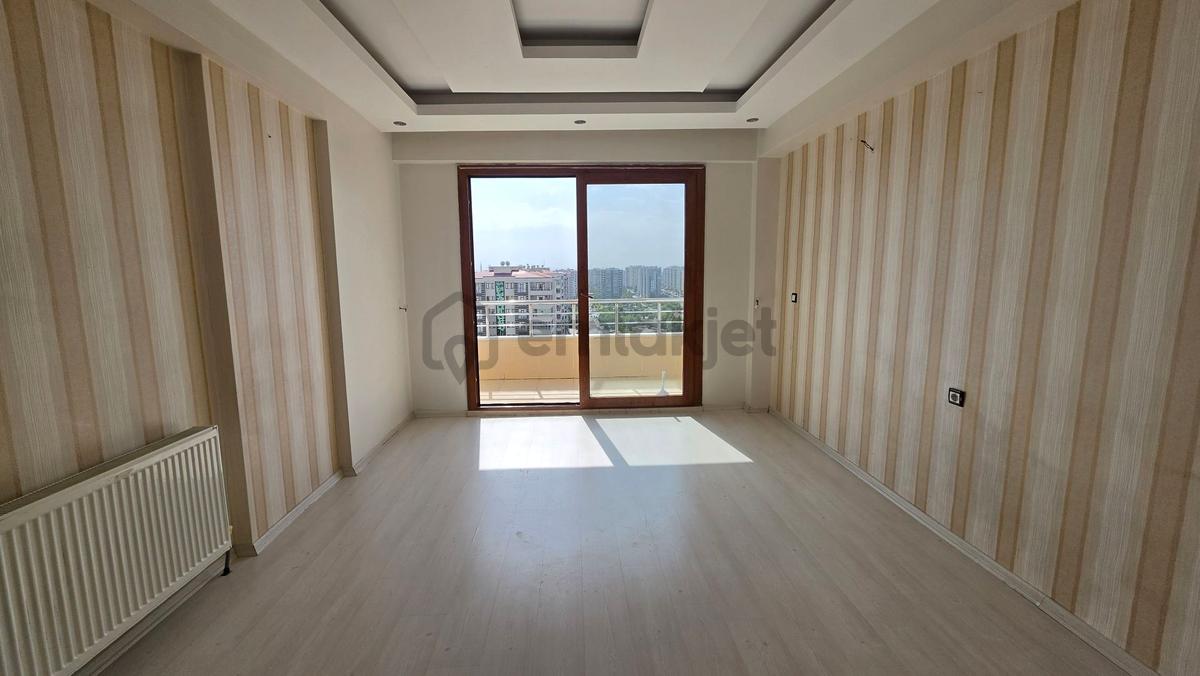 Stad Yolu Üzerli Kiralık Havuzlu 4+1 Daire - 8