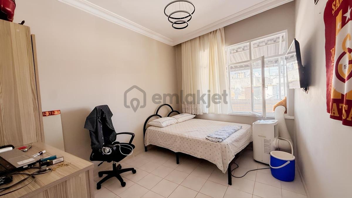 Ergünden Hamidiye Mahallesinde 3.5+1 Teraslı Ferah Daire - 20