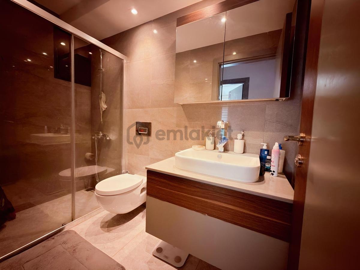 Çiğli'de Site İçerisinde Havuz Cephe 2+1 Daire - 9