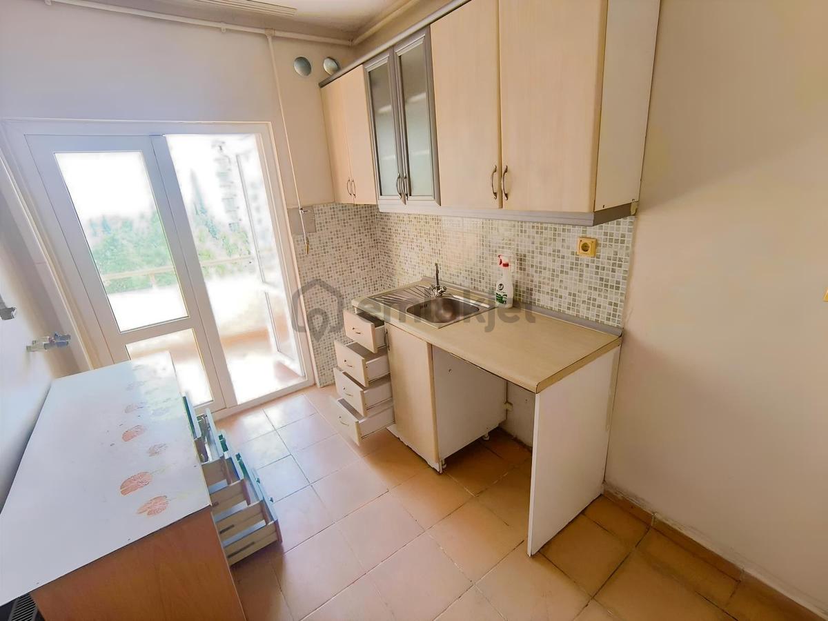 Finalden İzzet Begoviç Bulvar Üzerinde Bulvar Cepheli 2+1 Daire - 5