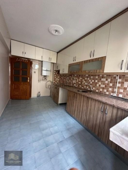 Vişnelik Merkezde 3+1 Satılık Daire - 12