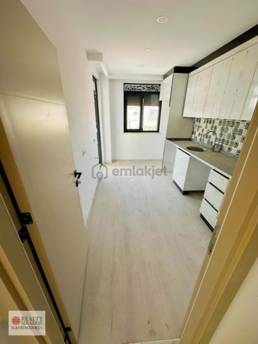 Zeytinlik Mahallesinde 2+1 Kiralık Daire - 12