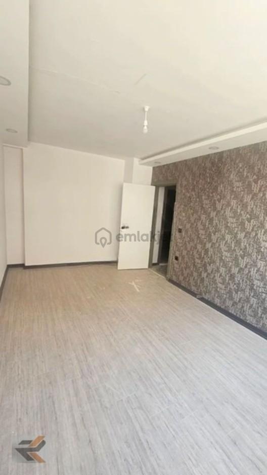 Genıs Oturumlu 3+1 Cep Mutfak Sarıcam Bld Cıvarı - 3