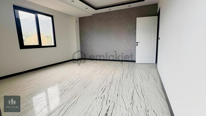 Hallaclardan Satılık 150m2 Ebeveyn Banyolu Daire - 4