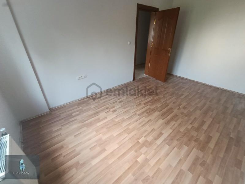Abdullahpaşa Arı Büfe Üstünde Kiralık 3+1 Toki Dairesi - 22