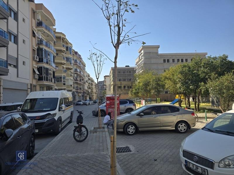 Karşıyaka Yalı Da Devren Kiralık Dükkan