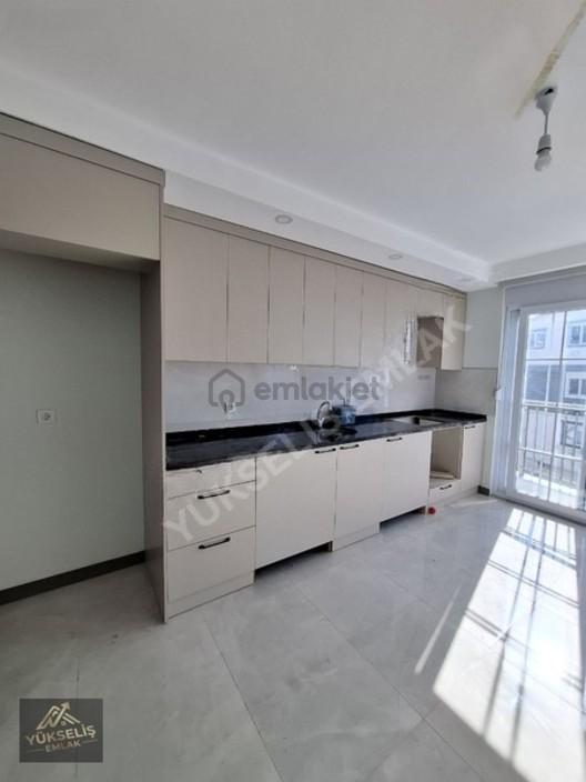 Sarılarda 3+1 Asansörlü Çift Vc Çift Banyolu Kiralık Dubleks - 3