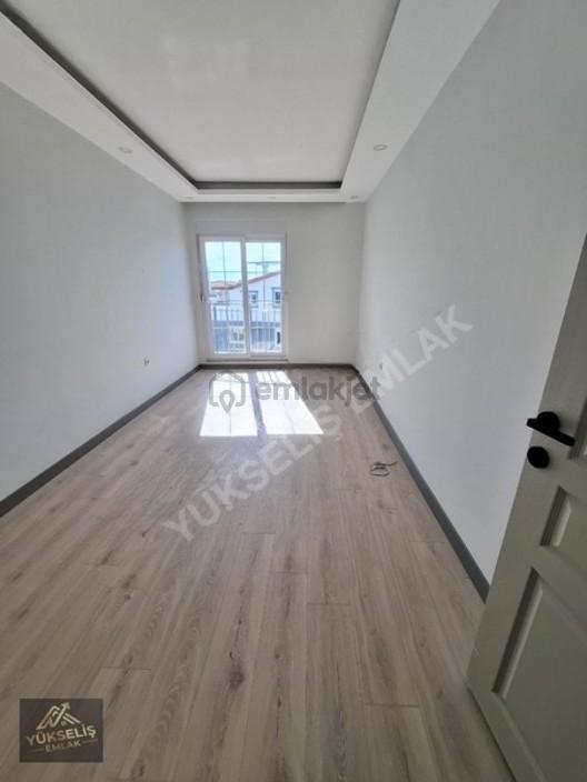 Sarılarda 3+1 Asansörlü Çift Vc Çift Banyolu Kiralık Dubleks - 23