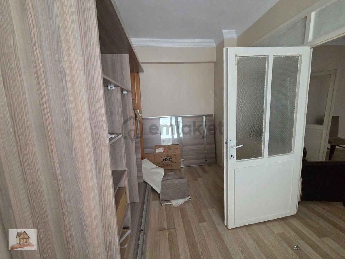 Zemin Kat 3+1 Doğalgazlı 110m2 Bahçeli Kiralık Daire - 9