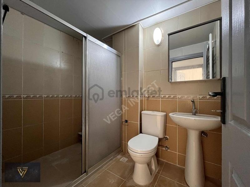 Muratpaşa Mahallesi 2+1 Geniş, Yeni Mutfaklı Daire - 11