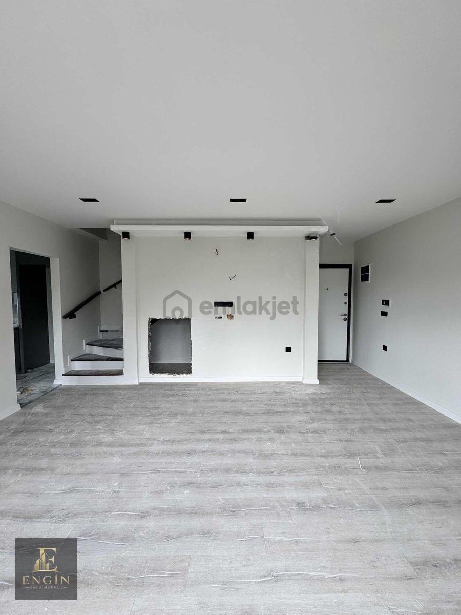 Ilıcada 3+1 Ayrı Mutfak Geniş Dubleks Daire - 33
