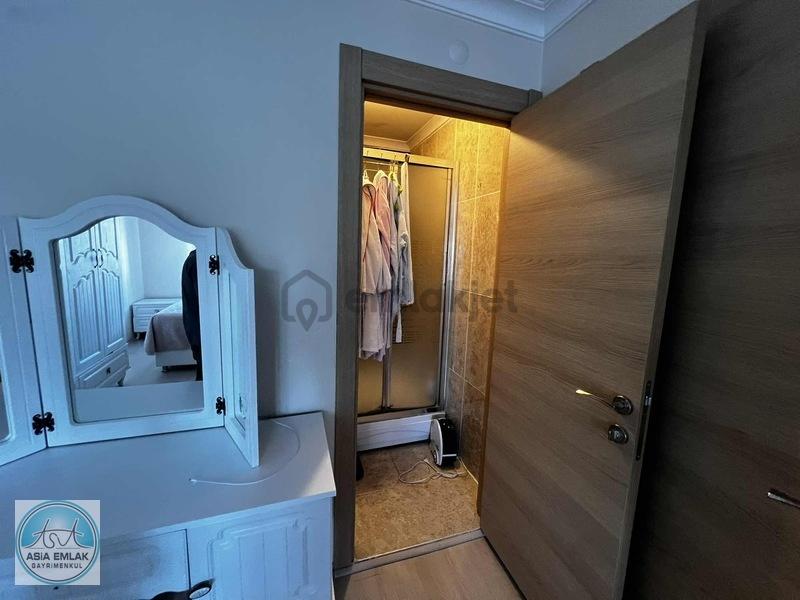 Metroya Adım Mesafesinde 3+1 Satılık Daire - 32