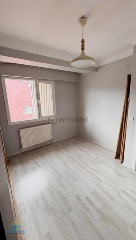 Orçun Emlak'tan Kaymakamlık Caddesinde Kiralık 2+1 Daire - 12