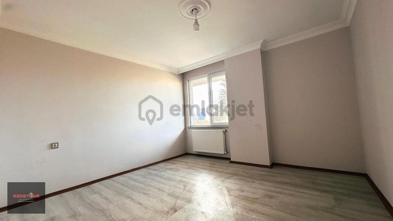 Redstone'dan Rumelide Site İçi Balkonlu 80 M2 Daire - 14