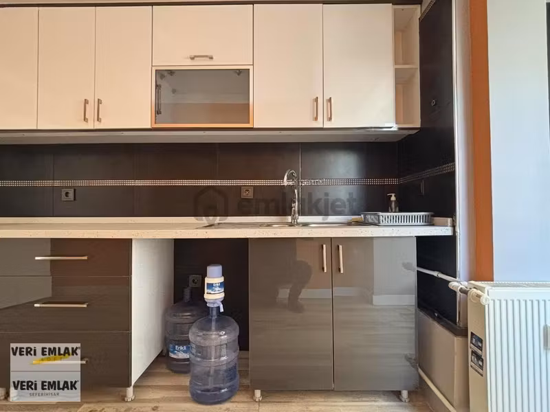 Alsancak Şair Eşref'te Otoparklı Boş 1.kat 135m2 Satılık Daire - 11