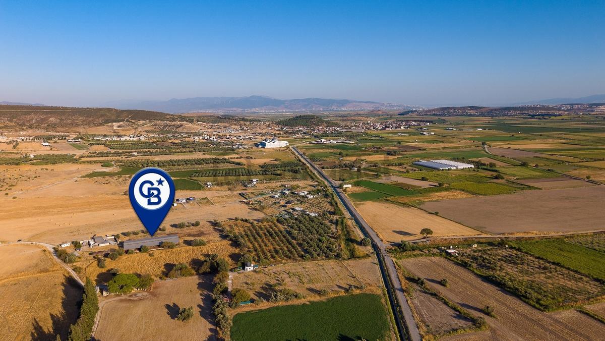 Foça Bağarası Hacıveli Mah. Satılık Çiftlik - 34