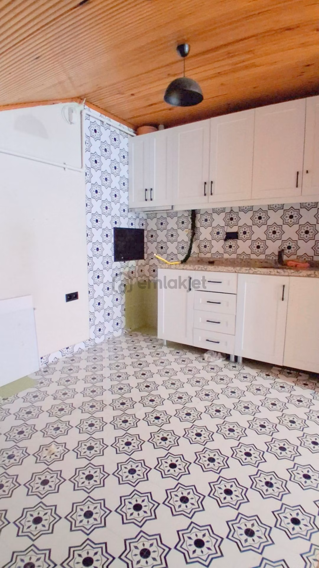 Mertcan'dan Şeyhli Mah. Caddeye 4dk Mesafeli 5+2 Dubleks Daire - 24