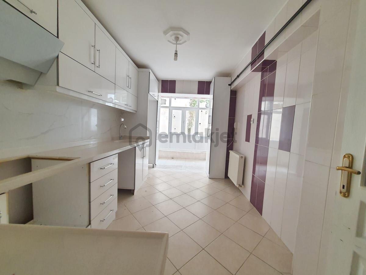 Osmangazide Katta Asansörlü Kiralık Daire - 3