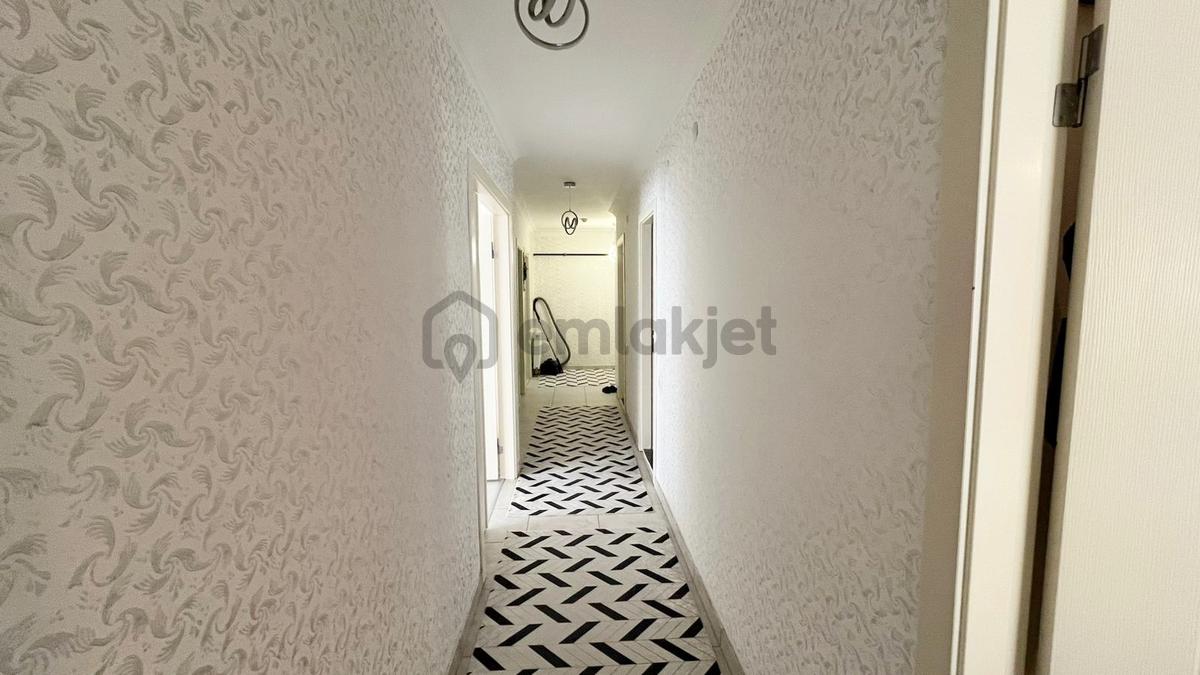 Tek Bloklu Site İçerisinde Ebeveyn Banyolu Full+ Full Yapılı 3+1 - 31