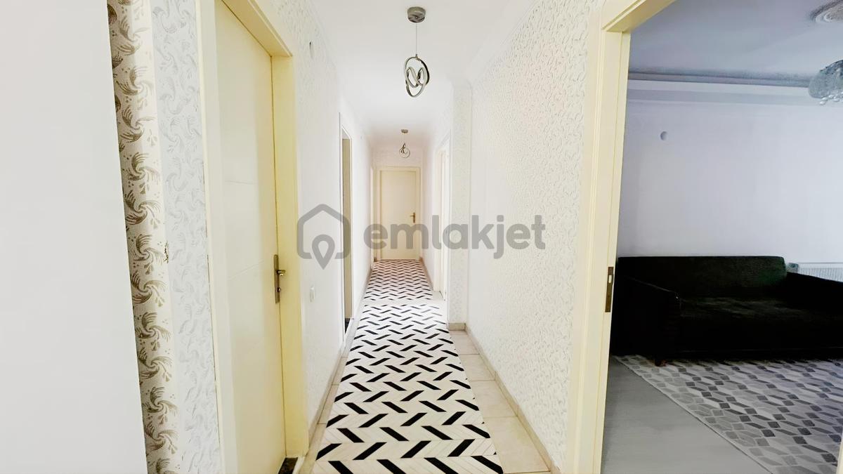 Tek Bloklu Site İçerisinde Ebeveyn Banyolu Full+ Full Yapılı 3+1 - 17