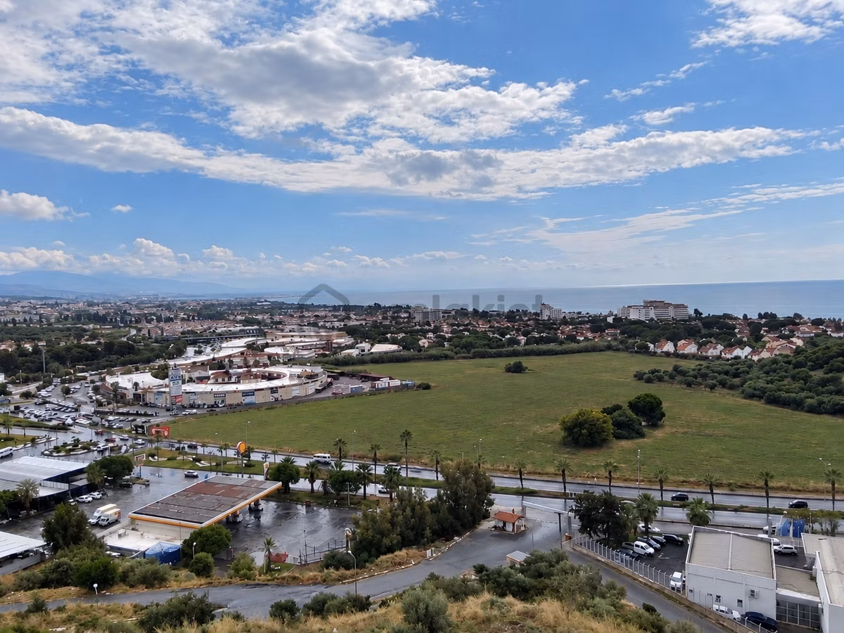 Kuşadası Kanarya Sitesi'nde Full Deniz Manzaralı Kiralık Daire