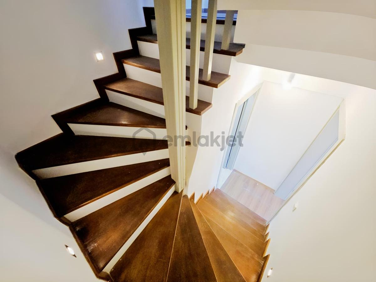 Güre'de Denize 200m Kiralık 3+1 Bahçeli Villa - 7