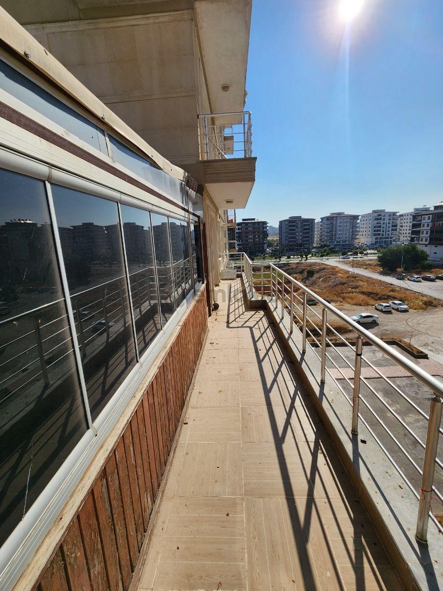 Yenibeşevler Delux Ara Kat 3+1 Geniş Teraslı Daire - 17