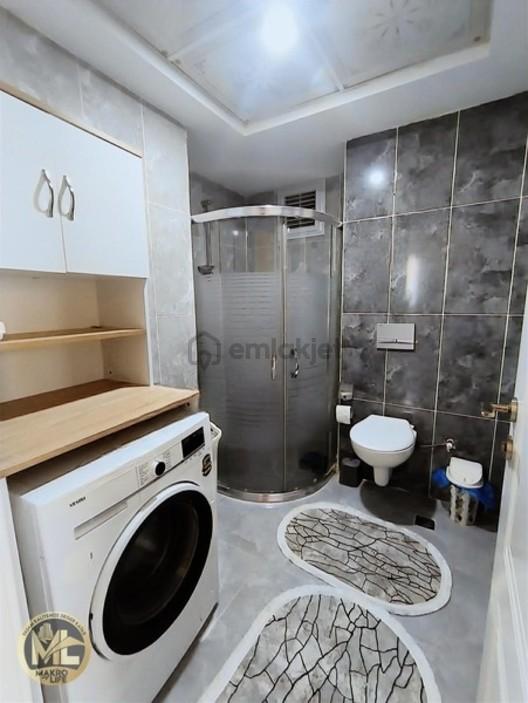 Üçkuyular Satılık 3+1 Lüks Daire - 17