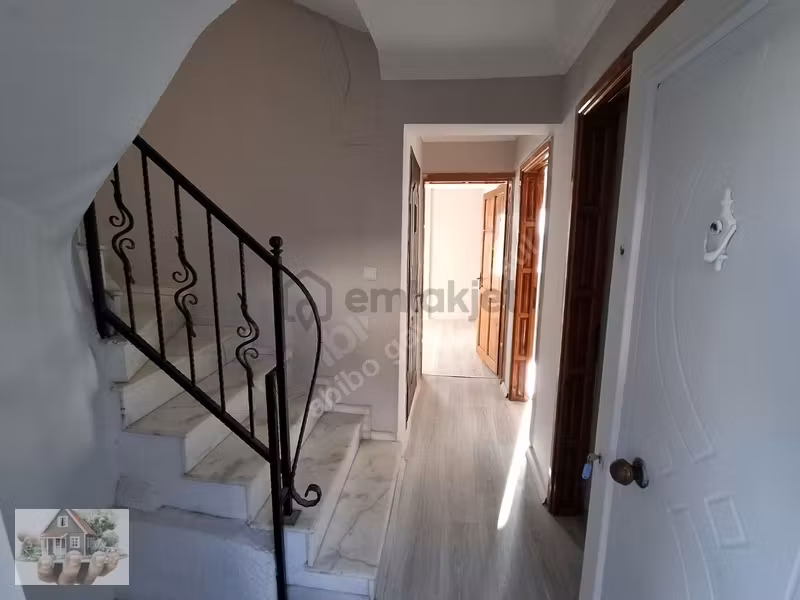 Urlada Panoromık Deniz Manzaralı Tek Mustakil - 8