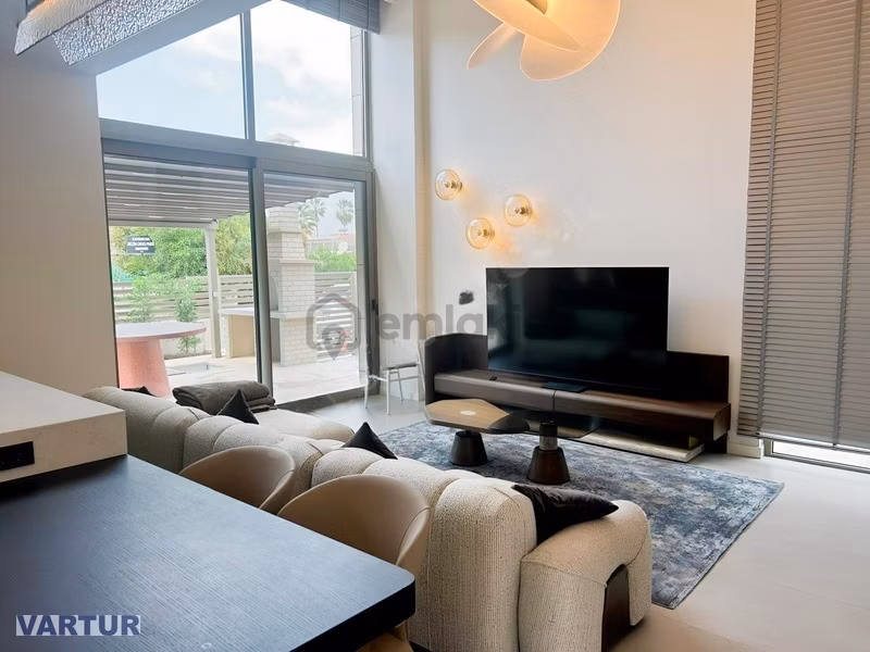 Denize Yakın Lüks 4+1 Müstakil Havuzlu Villa - 6