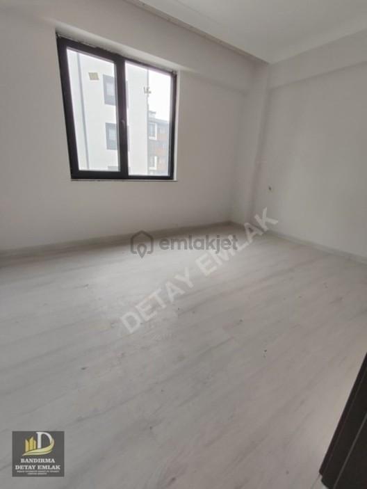 Yeni Mahallede Ara Kat 1+1 Balkonlu Ön Cephe Kiralık Daire - 20