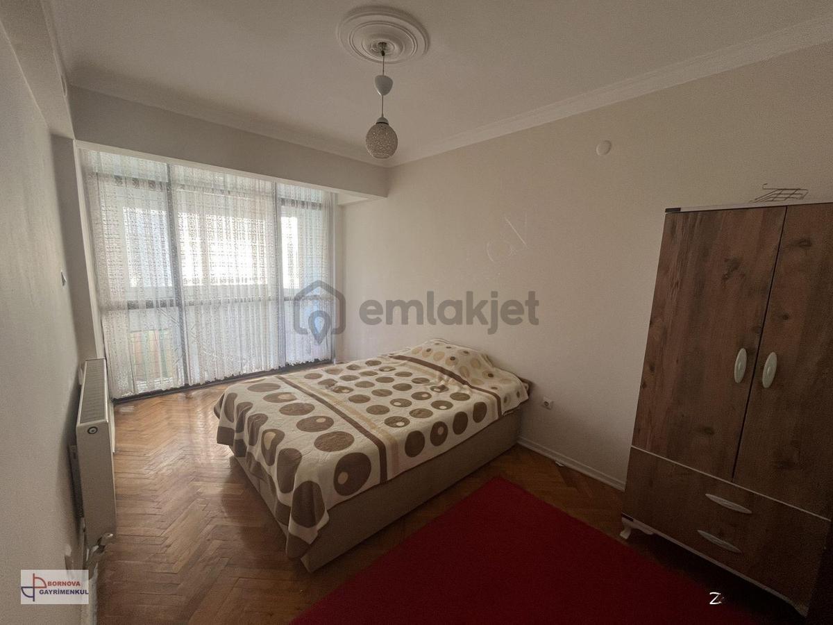 Dumlupınar Caddesinde Ful Eşyalı 3+1 - 9