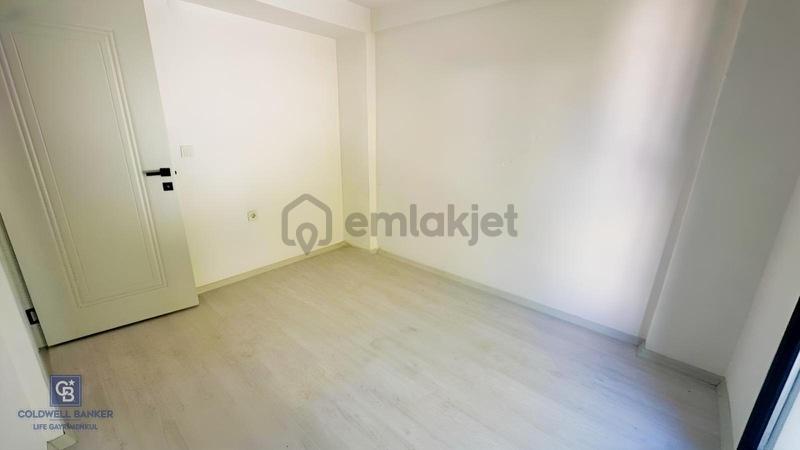 Buca Merkezi Lokasyon Satılık Sıfır 2+1 Daire - 16