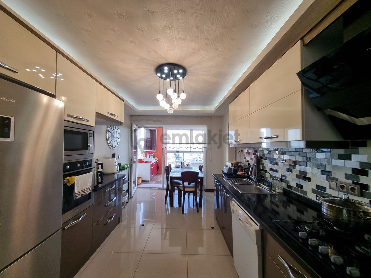 Sancaktepe'de Lüks Site İçerisinde 4+1 Daire Realty Gate'ten - 8