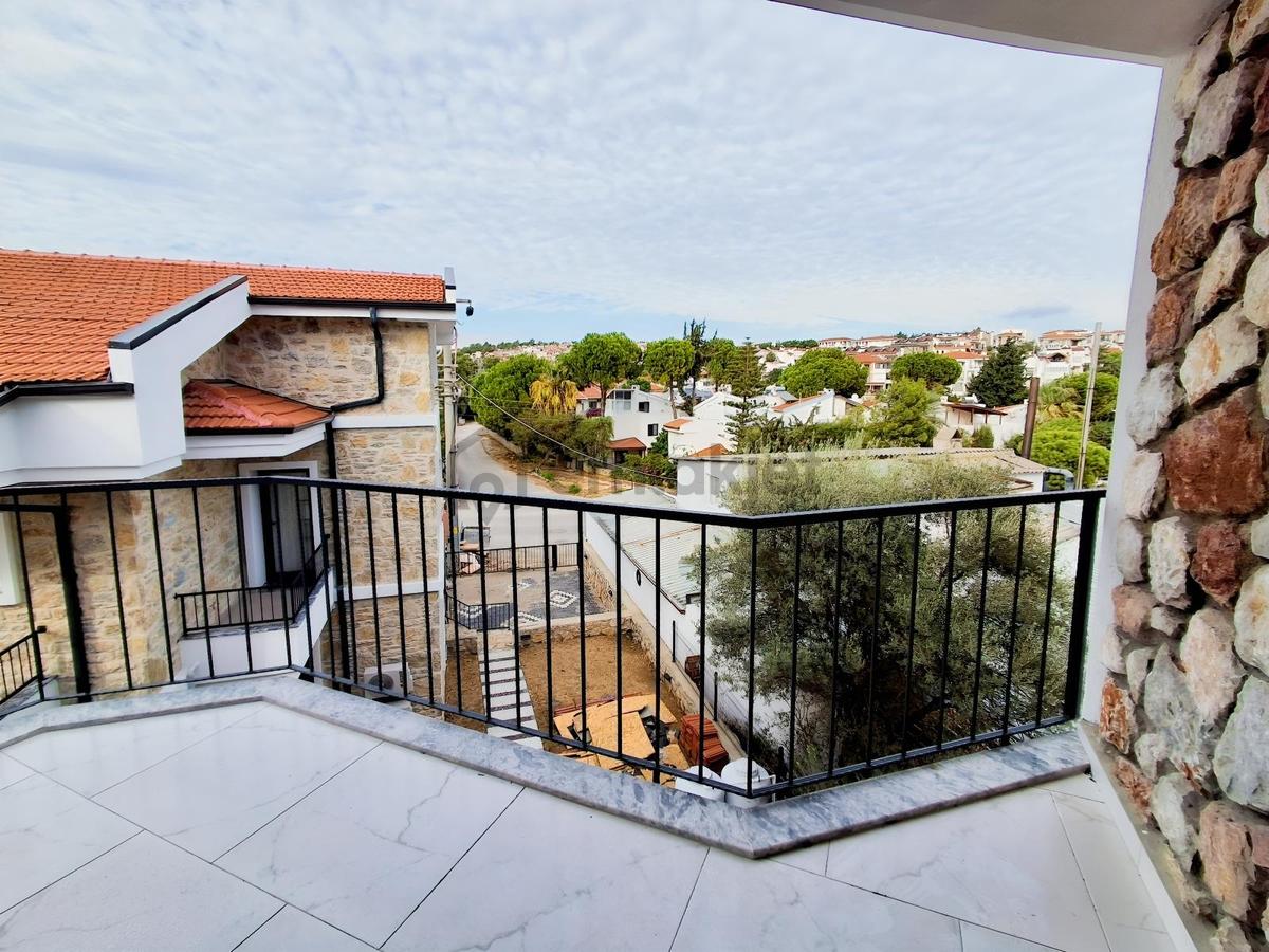Datça Merkezde Sıfır 1+1 2. Kat Kiralık Daire - 15