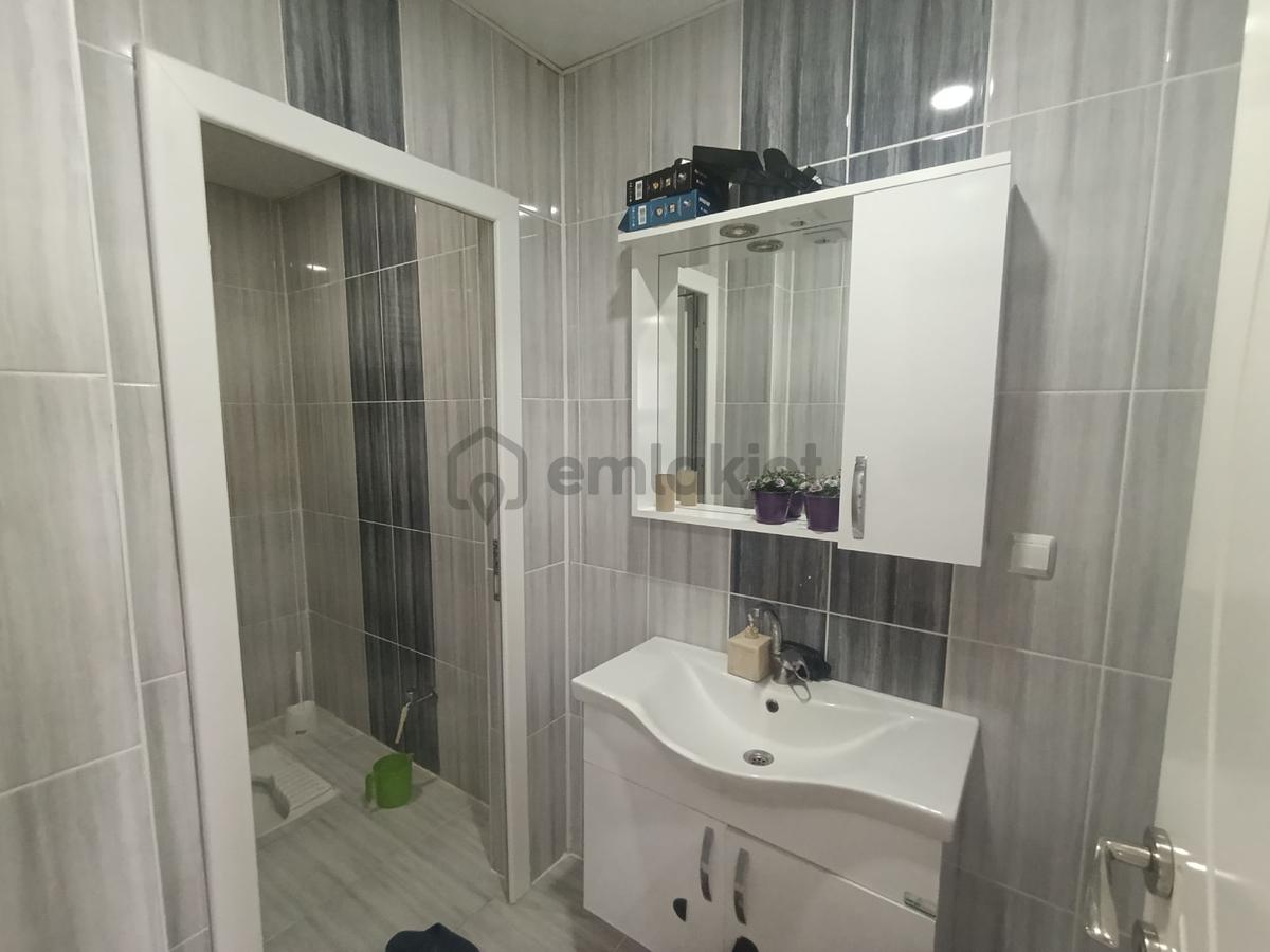 Acil Sanayi Mahallesinde Satılık 4+1 Daire - 22