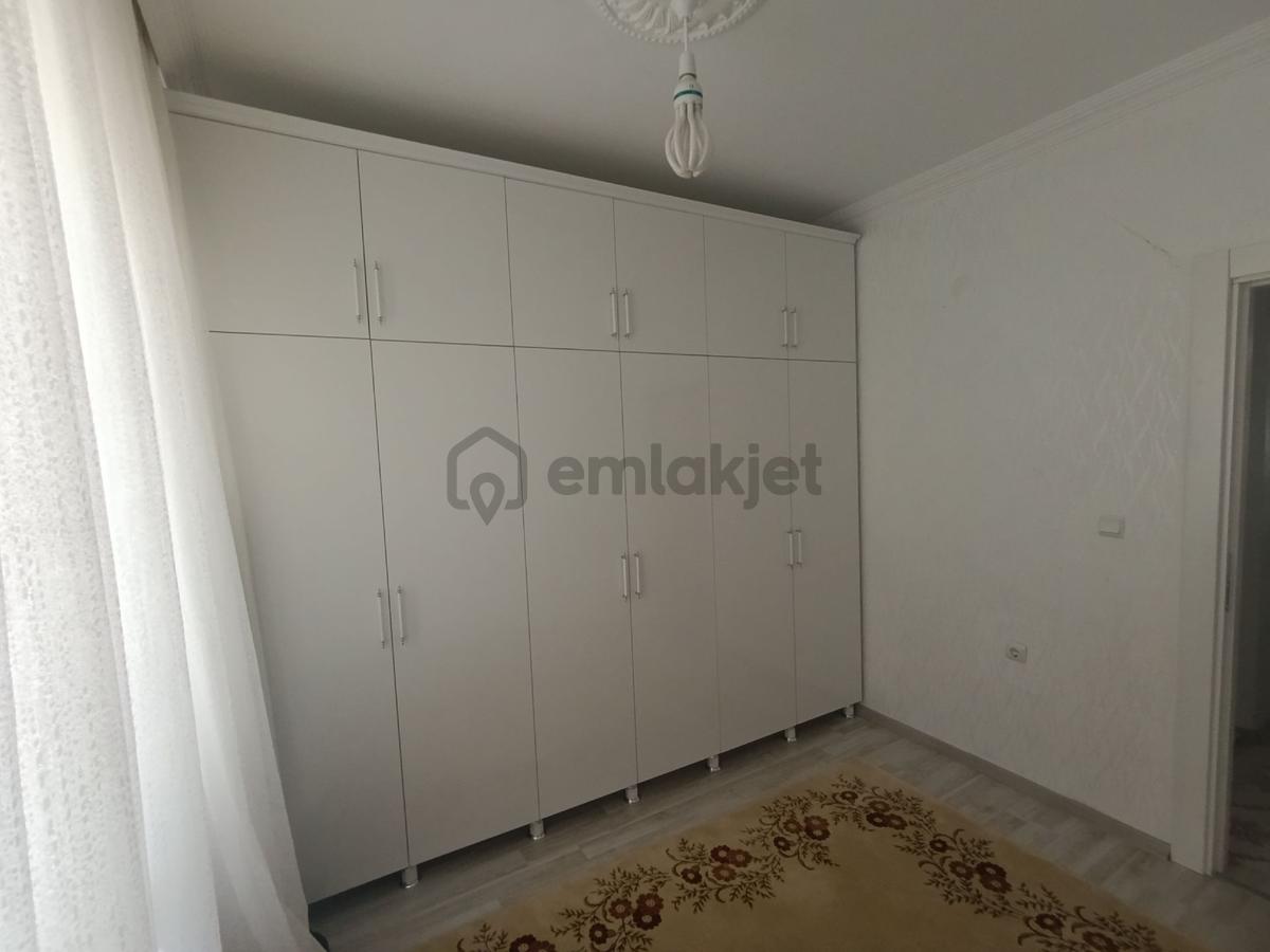 Acil Sanayi Mahallesinde Satılık 4+1 Daire - 11