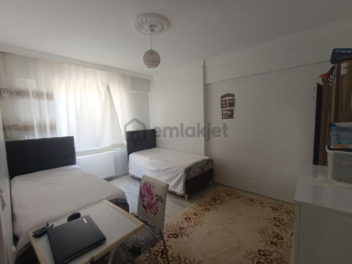 Acil Sanayi Mahallesinde Satılık 4+1 Daire - 15