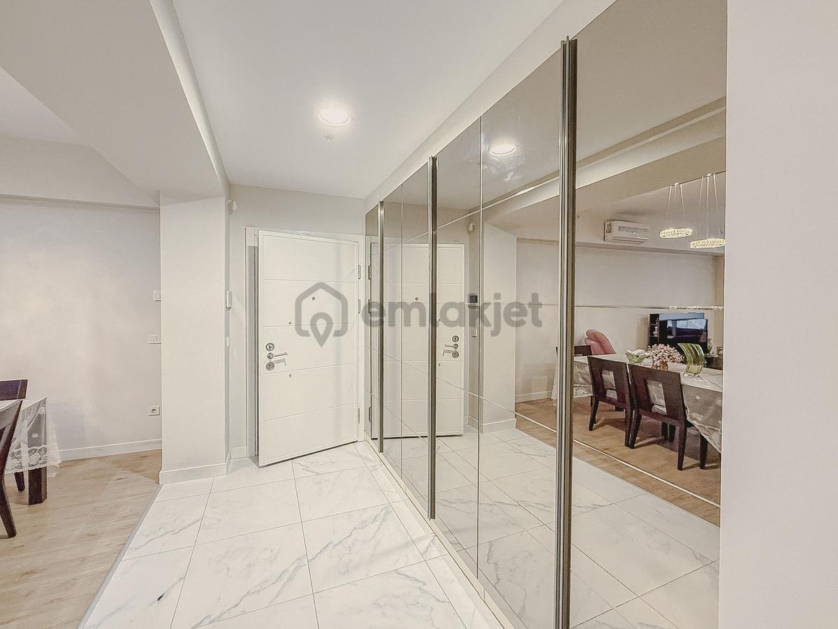 Alacaatlı Sinpaş İncek Green'de Giyinme Odalı Satılık 3+1 Daire - 8