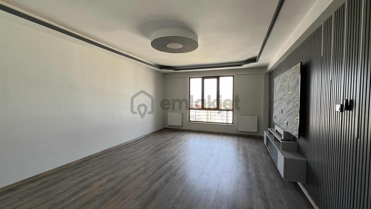 Royale'den Hilalkentte Kiralık 4+1 Lüks Daire - 5
