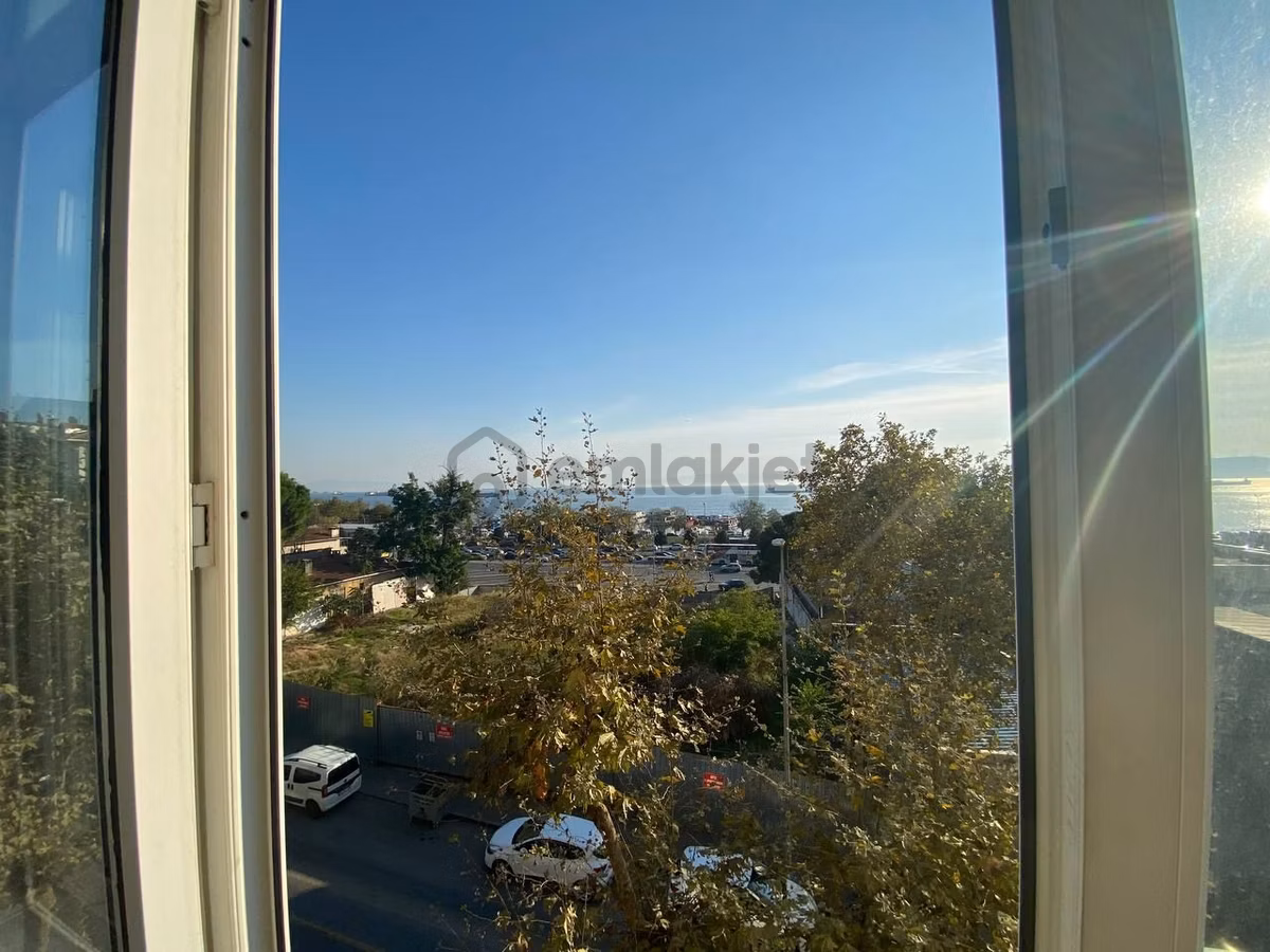 Sahibinden Kartal'ın Merkezinde Deniz Manzaralı 3+1 Daire - 4