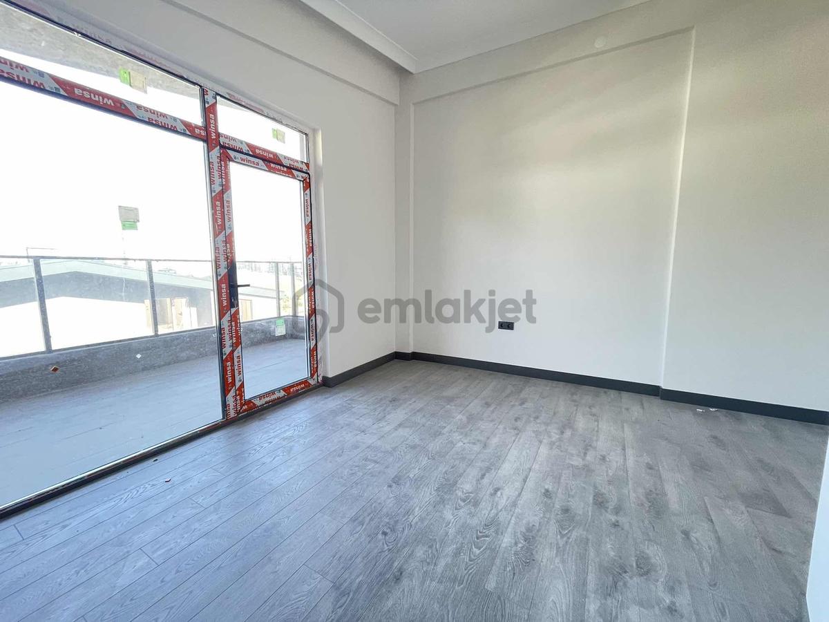''alaçatı''dan Lüx Yapılı Geniş Satılık 4+1 Daire - 18