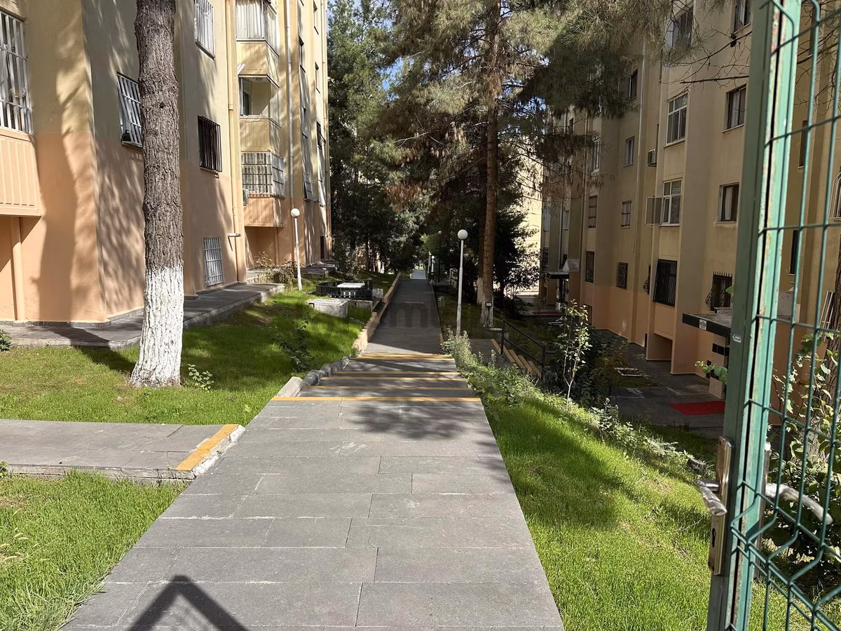 Seyrantepe Tokide Kiralık 3+1 Daire - 26