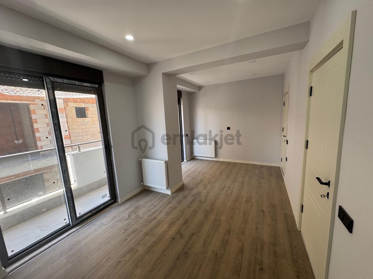 Işıklar Caddesine Yakın Satılık 3+1 Daire - 23