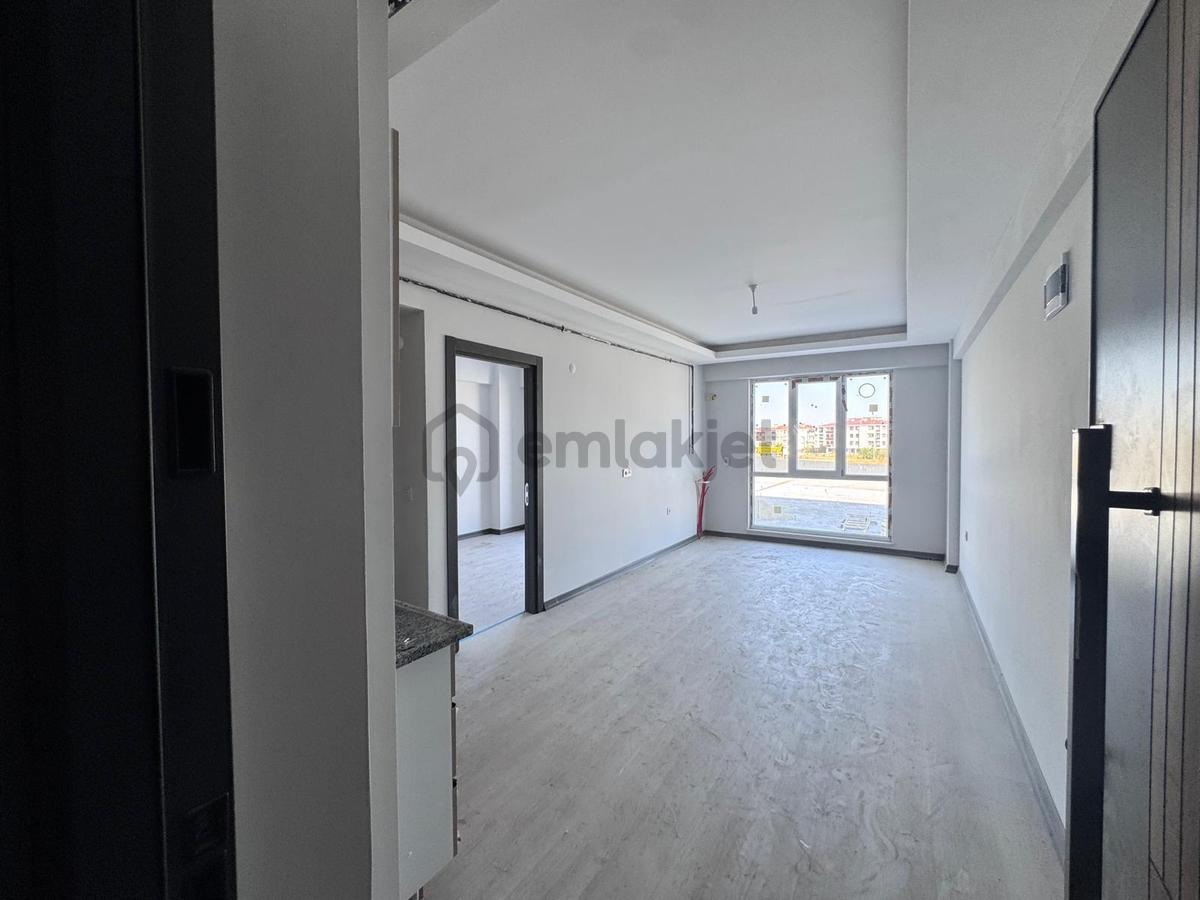 Çorlu Hatip Mah Havuzlu Site İçerisinde Satılık 1+1 Daire - 6