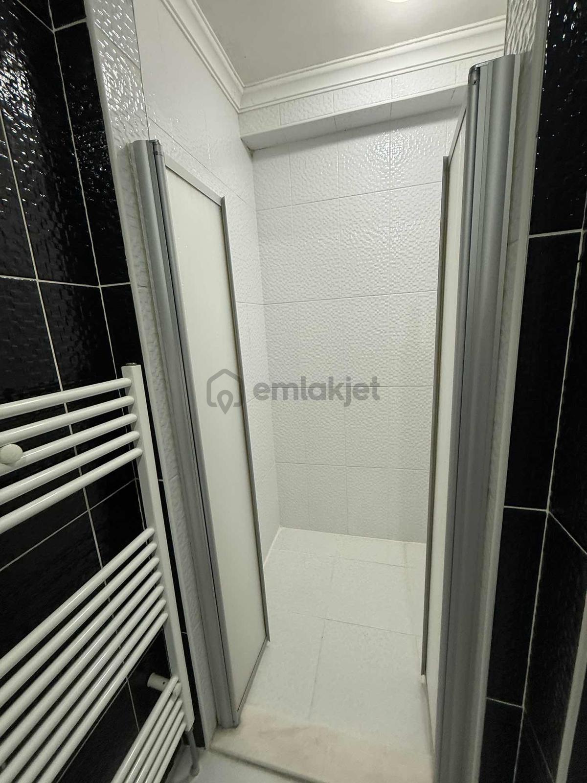 Selçuklu Mahallesin De Kiralık 4+1 Lüks Daire - 22