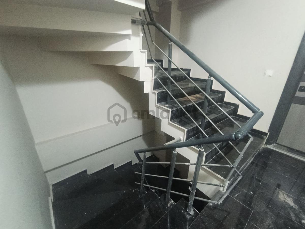 Önerlerde Fırsat Ön Cephe 2+1 Satılık Daire - 7